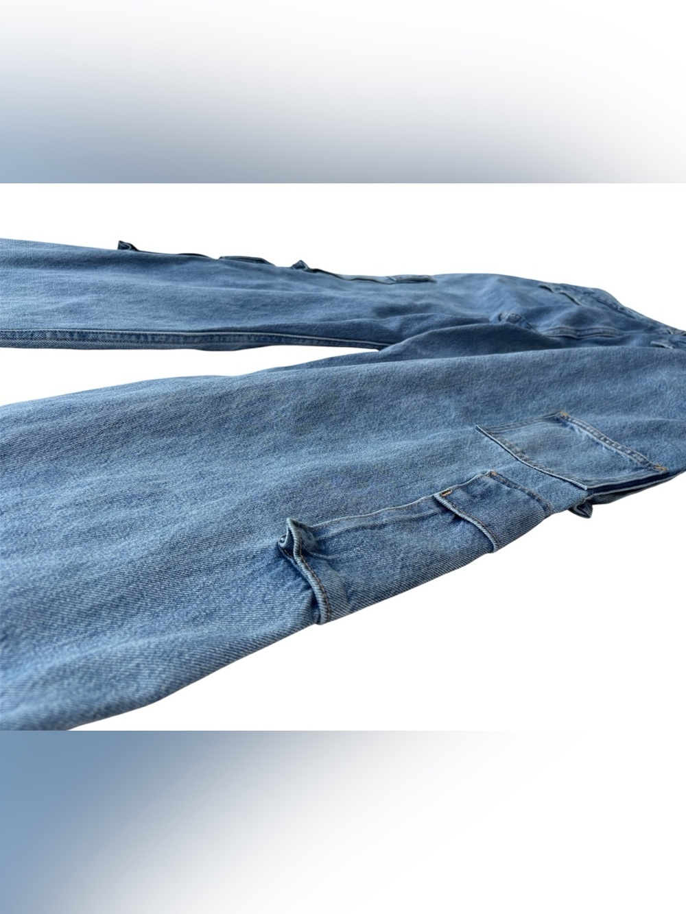 Aritzia Denim Forum 100% cotton The 90s Millie Hi-Rise Cargo jeans women's 29 - Picture 7 of 11